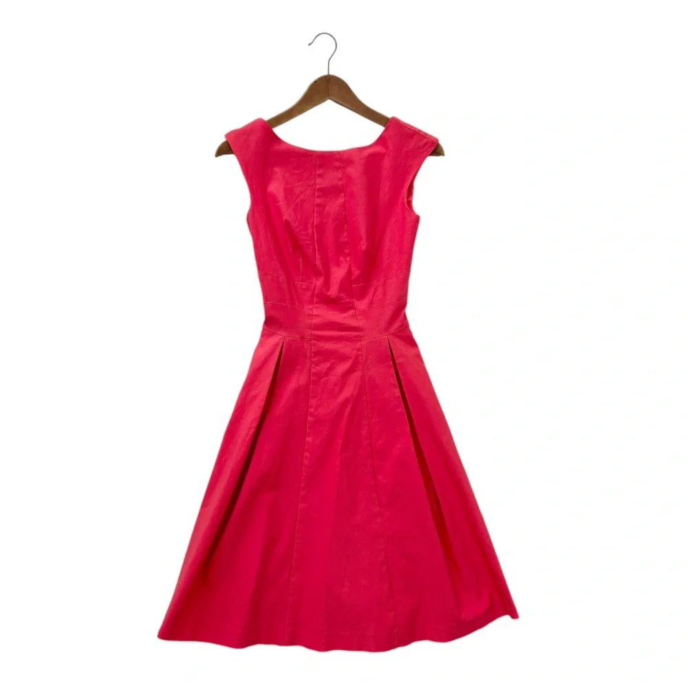 Le Chateau Pink Fit and Flare Sleeveless Dress - Picture 1 of 12